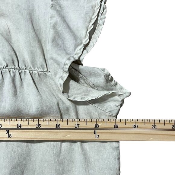 Rails Light Gray Ruffle Sleeve Top - Picture 10 of 14